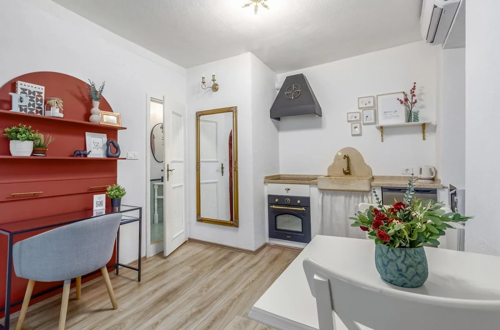 Newly Renovated Romantic Apartment Rovinj